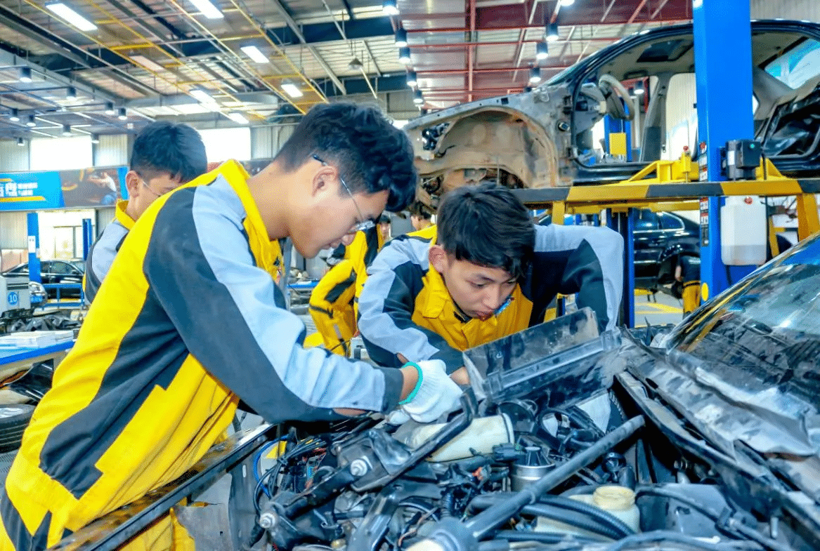 1761298749823857.png BHDGCBJFFEBFC-HqDSHAMPFg.png